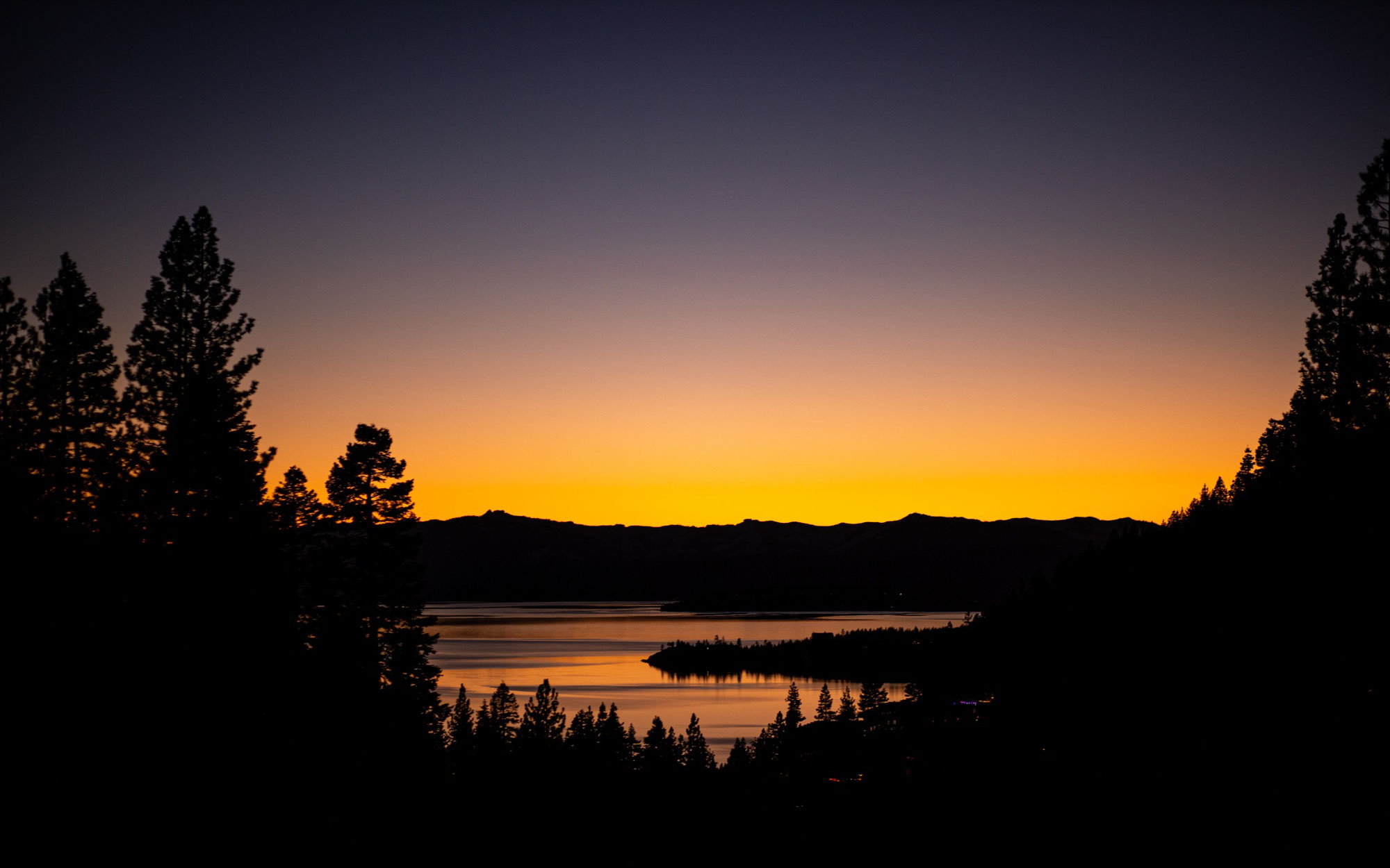 sunset at diamond peak
