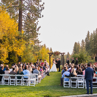 fall wedding ceremony