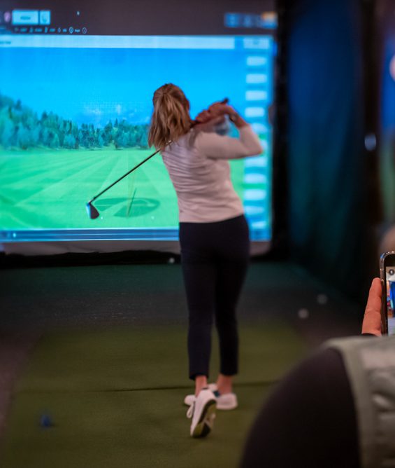 indoor golf