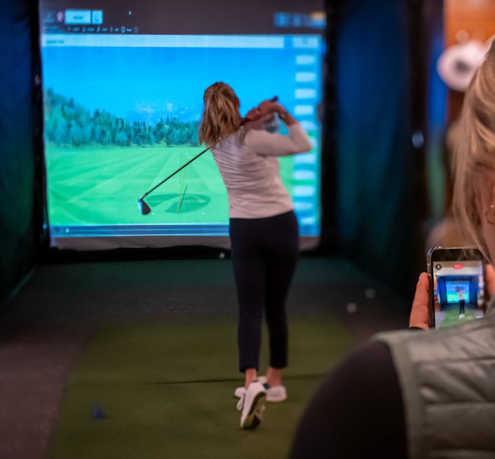 indoor golf