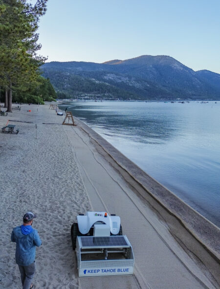 bebot cleans up incline beach